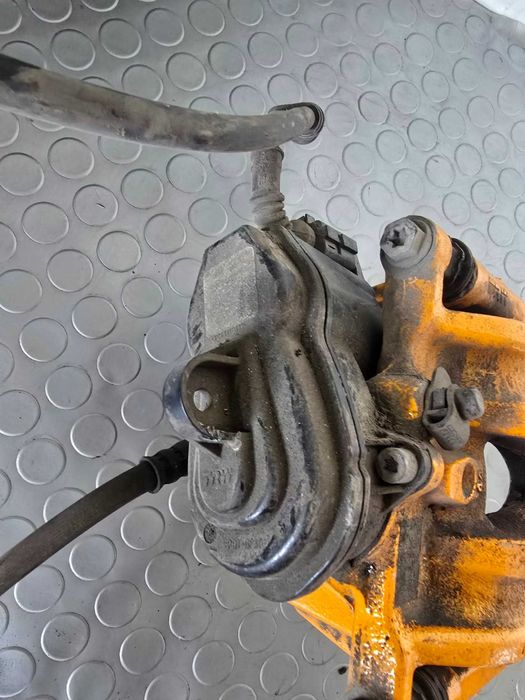 Заден ляв спирачен апарат за Audi SQ / RSQ 8 2022g с моторче