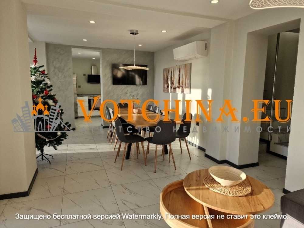 Продава се Къща в Балчик - 290 кв.м за 1449 €/кв.м - Снимка #2