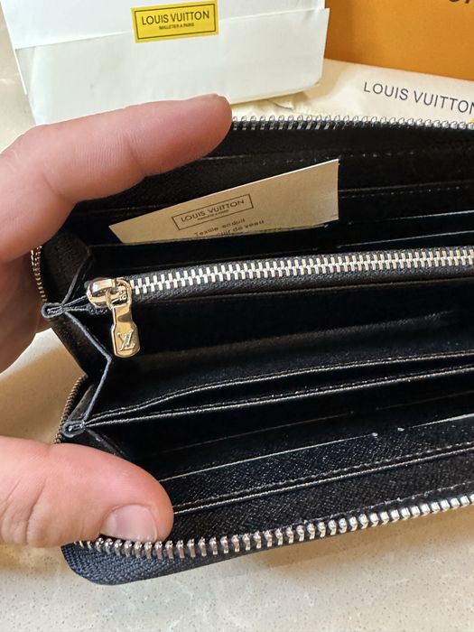 Portofel Louis Vuitton Black Flowers