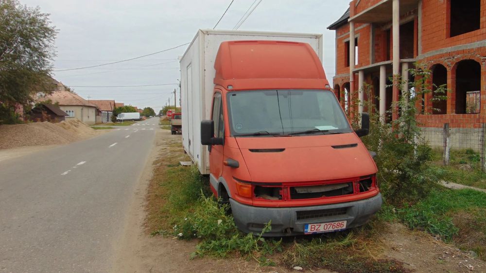 Cub de fibra cu lift Iveco Daily omologat