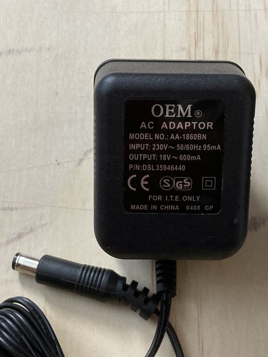 Transformator 30v. Adaptor 18v. Sursa 15v. Ac 8.5v