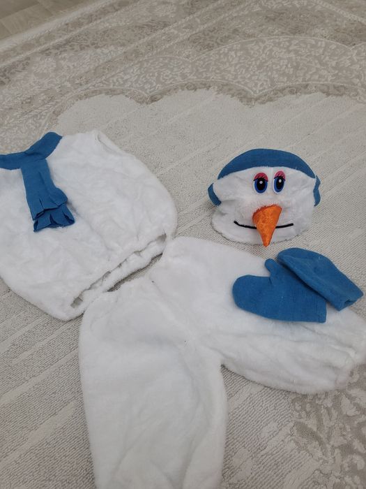 Костюм снеговик новый