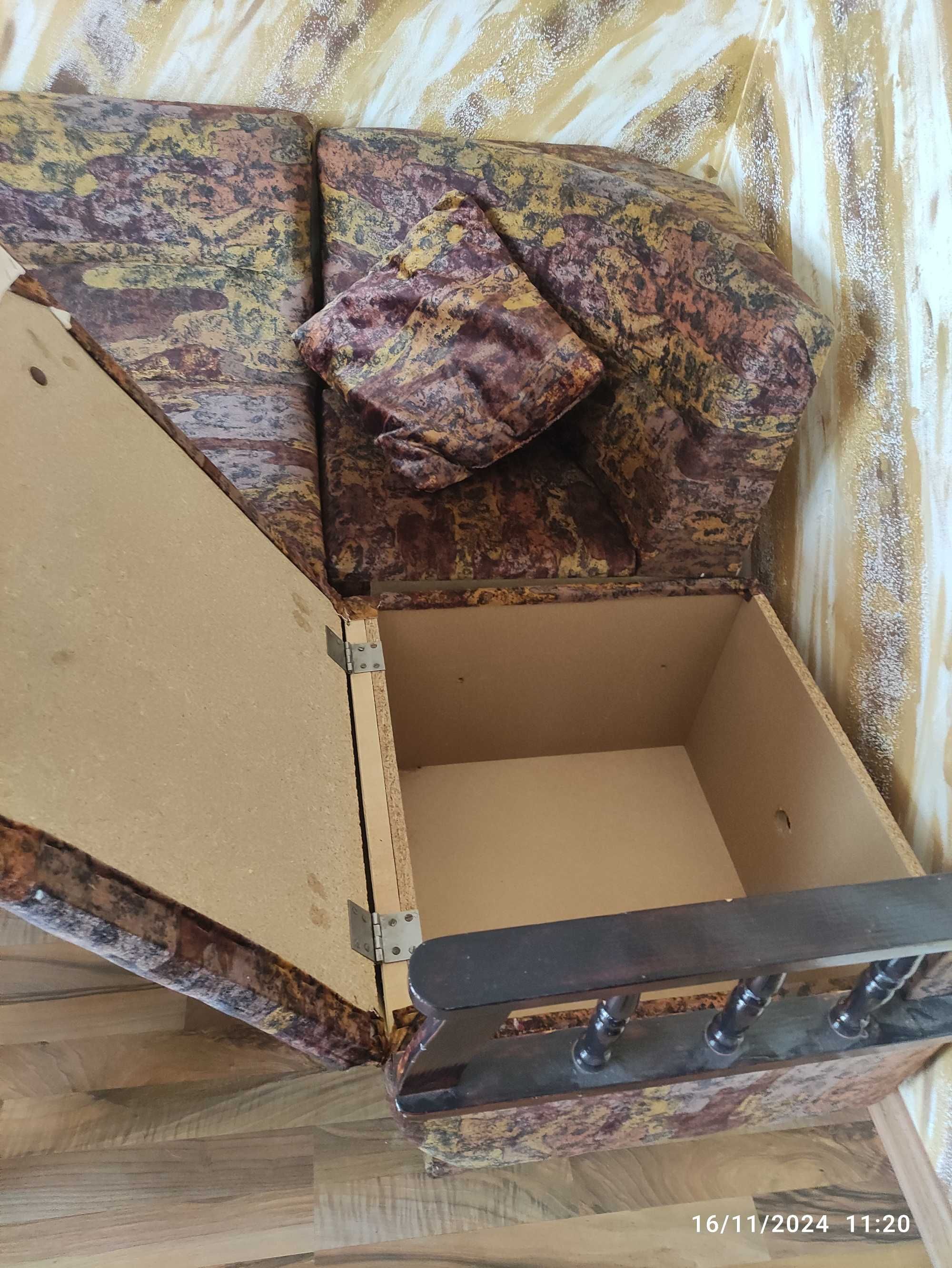Мебели кухня, ъглов диван