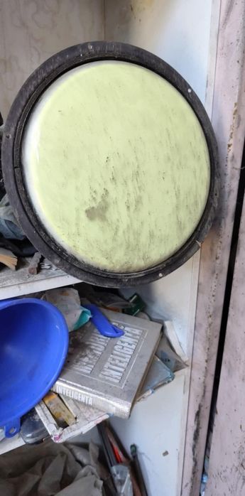 Tuburi osciloscop 100 de lei y