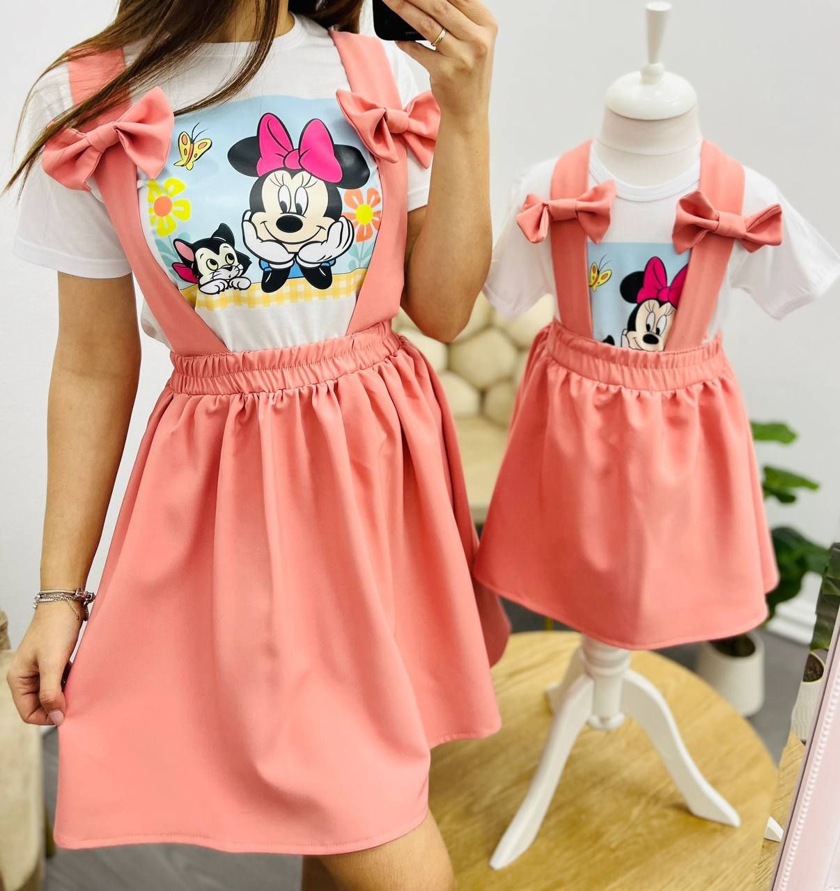 Set mama/fetiță rochie +tricou 

Mama s s M l Xl 
Fetița 2/3 2/3 4/5 4