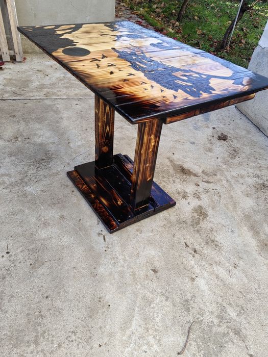 Декоративна маса