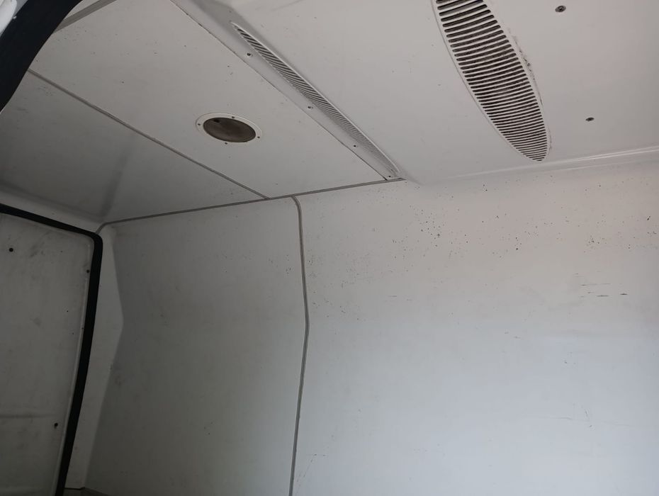 Vând Mercedes Sprinter Frigorific