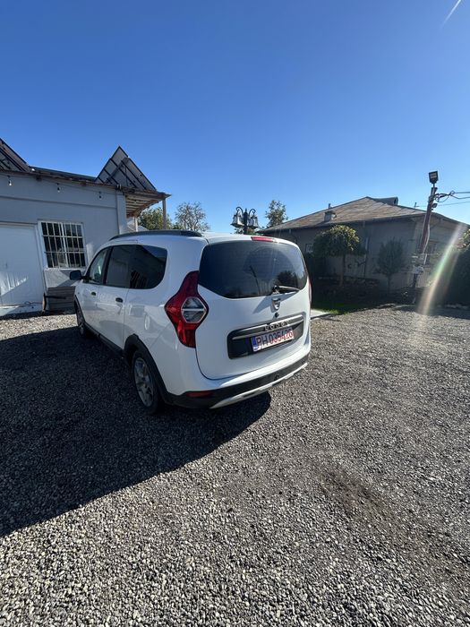 Auto Dacia lodgy stepway 83000km