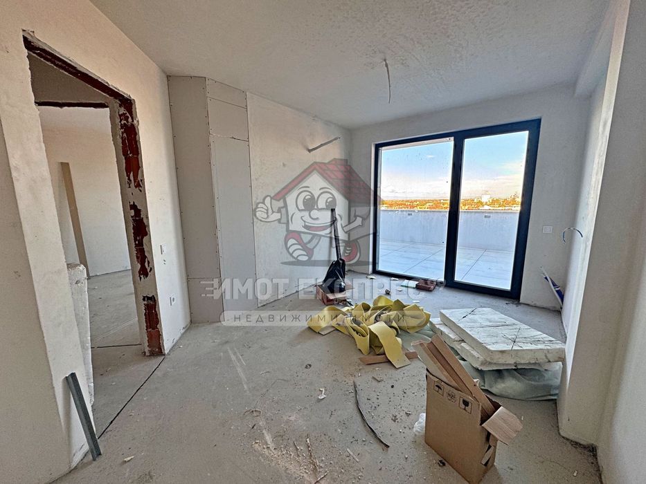 Тристаен апартамент, ново строителство, голяма тераса и гледка, Запад