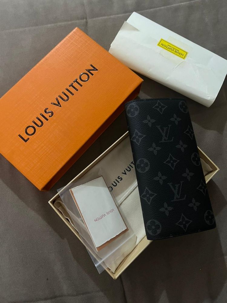 LV louis Vuitton кошелек