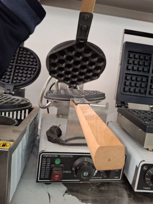 Vafelnetsa, vafle apparat oreshka apparat vafle pishirgich