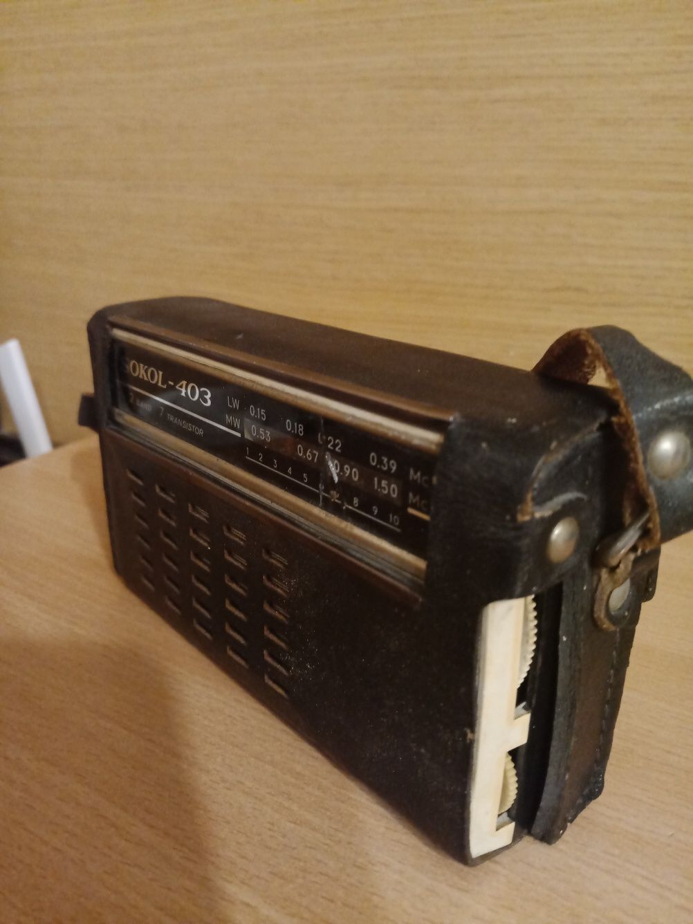 Продавам Ретро Радио SOKOL-403