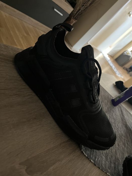Vand adidasi Adidas NMD V3!