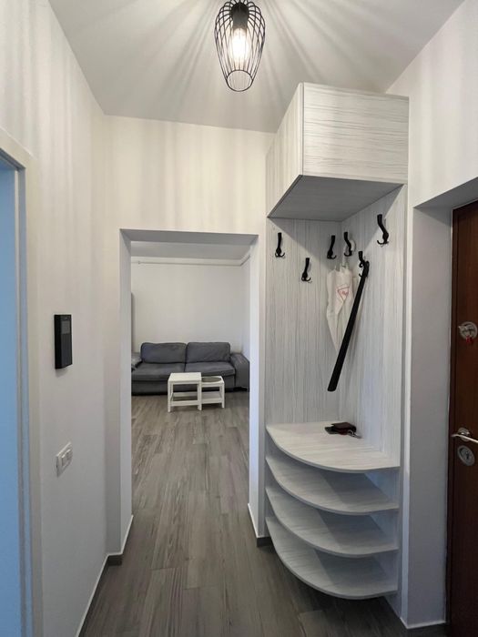 Apartament cu 2 camere si loc de parcare in Giroc