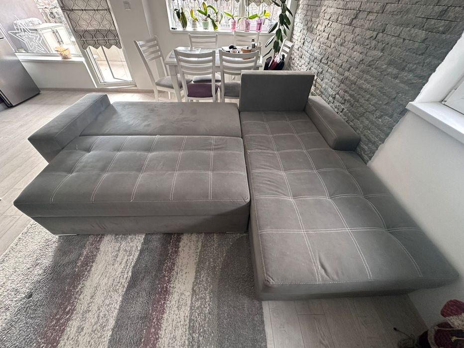 Разтегателен диван