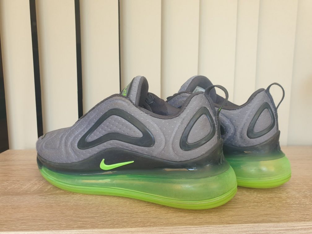 Маратонки Nike Air Max 720