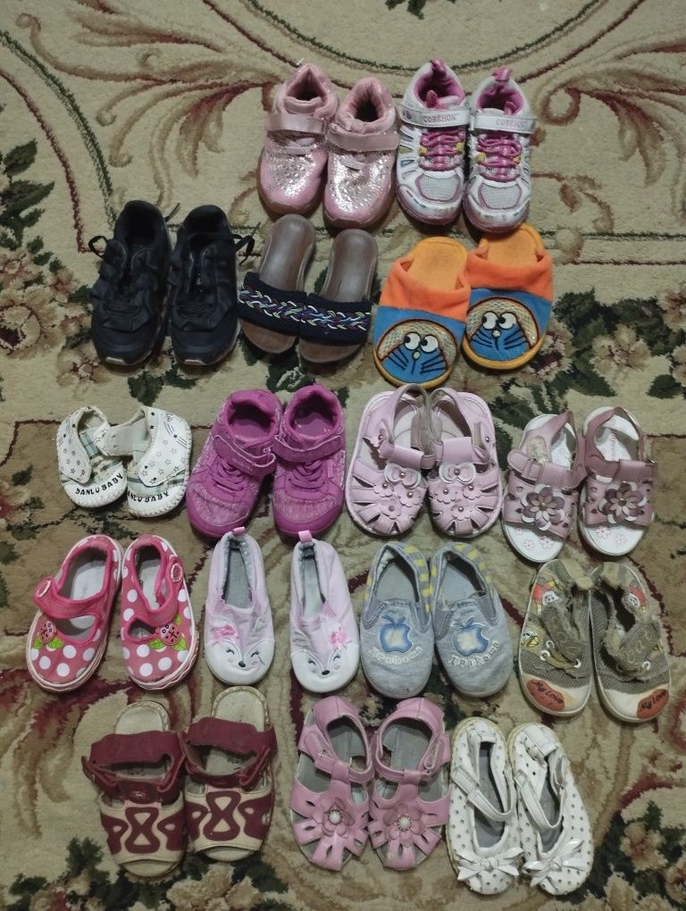 Обувь для малышей 1,5-4года в хорошем состоянии
