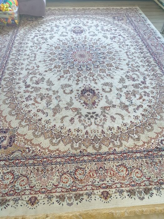 Продам шёлковый ковер