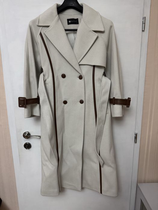 Дамско дълго палто