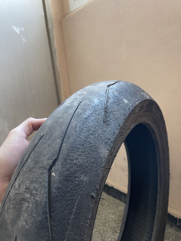 Pirelli Diablo Supercorsa 140/70-17