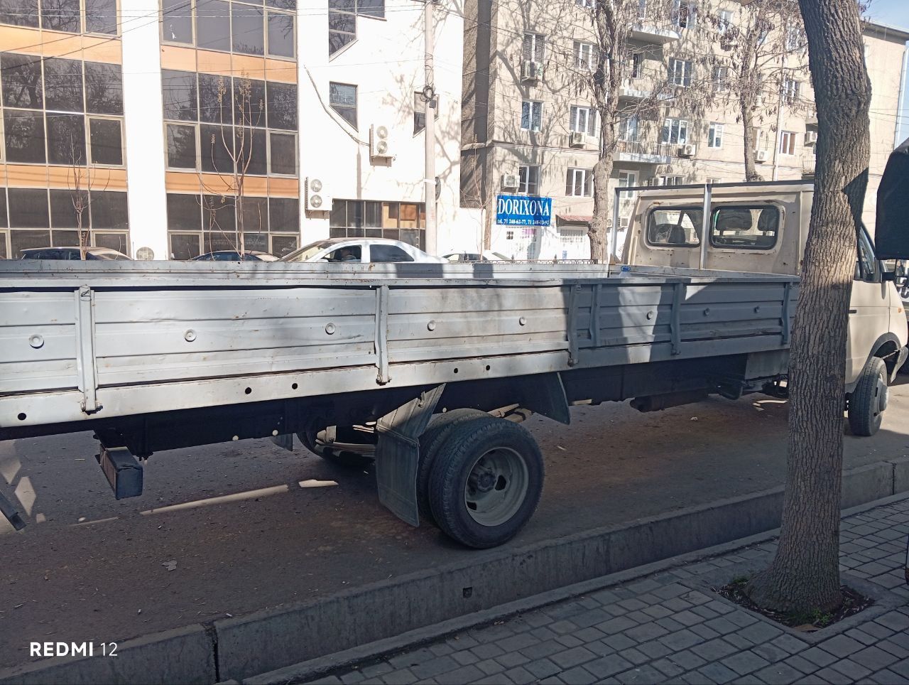 Gazel 5m bartavoy sotiladi xolati yaxshi hamma dakumenti joyida