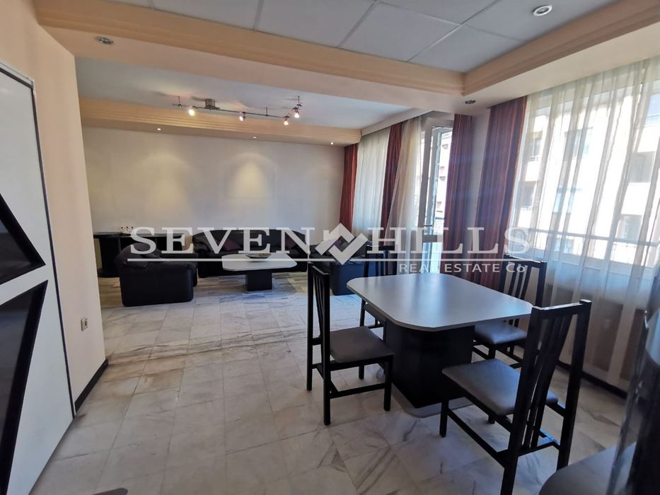 Дава се под наем Тристаен апартамент в Пловдив, Младежки Хълм - 100 кв.м за 600 € - Снимка #2