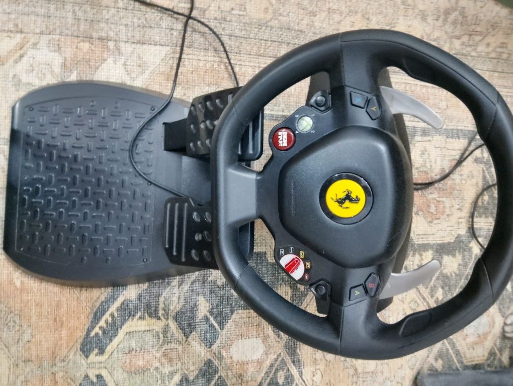 Vând / schimb volan Xbox și pc