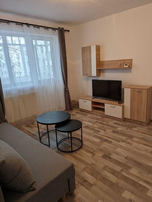 Inchiriez apartament 2 camere pe strada Nuferilor
