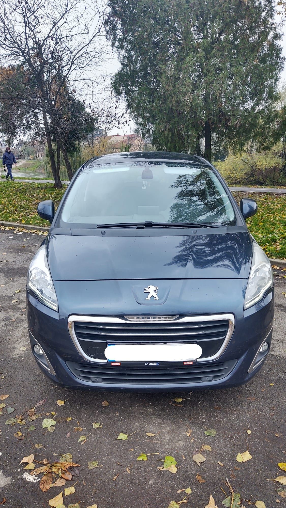 Peugeot 5008 an 2014 1.6hdi 7 locuri