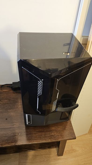 Vand imprimantă 3D Elegoo Saturn 4 Ultra
