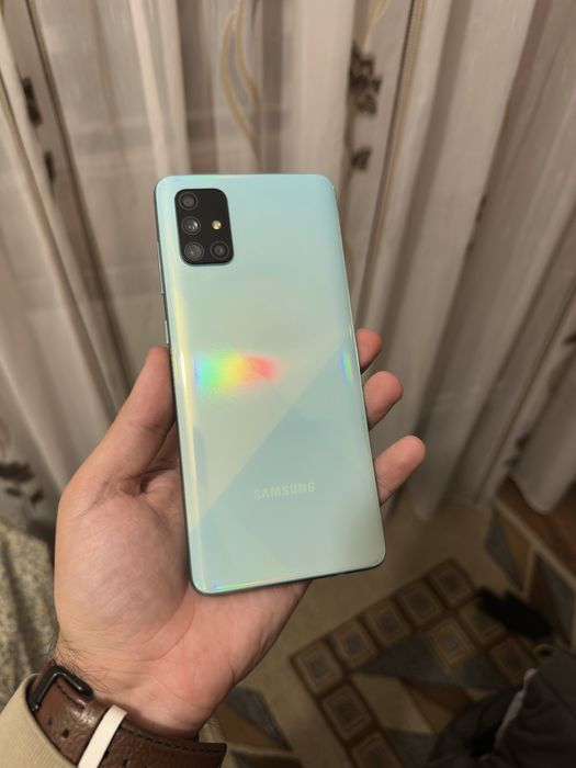 Samsung Galaxy A71 128GB 6GB RAM NOU Garantie !!