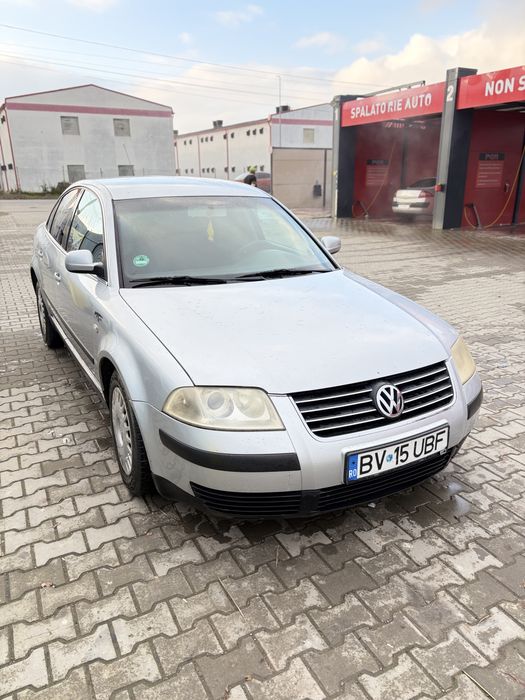 Pasat B5 din 2003 De 1,6 Bezina  prop se Ofera fiscal