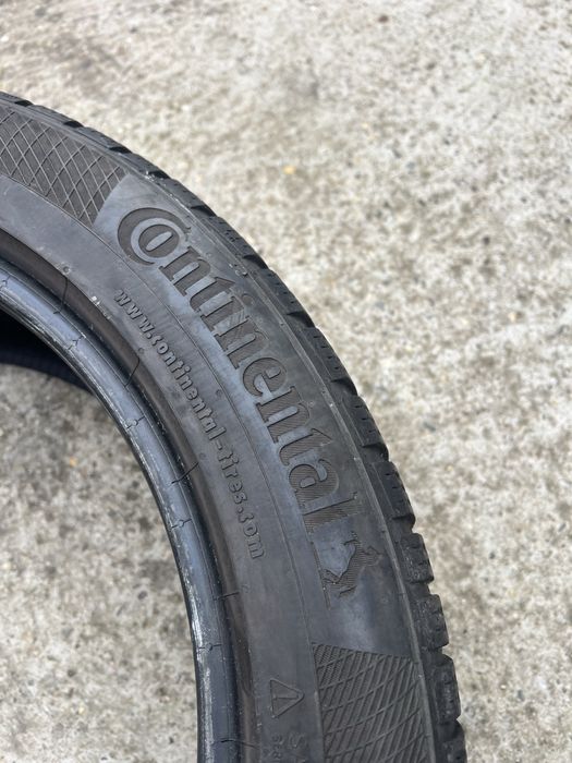 Cauciucuri m+s 245/45/18 Continental