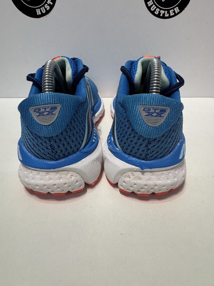 Маратонки BROOKS ADRENALINE 20 Gore-tex.Номер 37.5