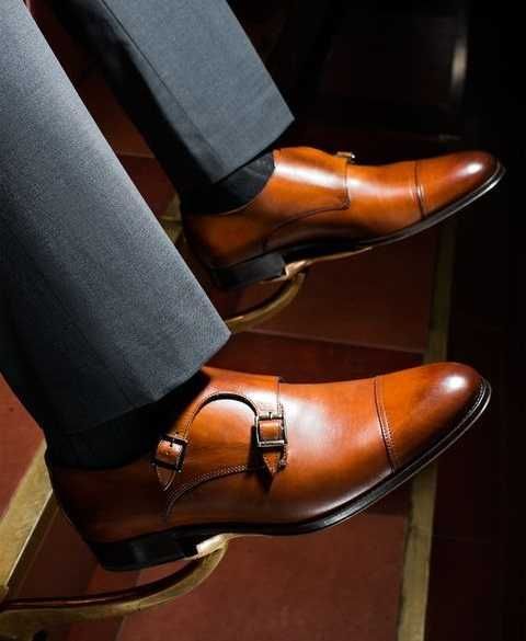 Pantofi pentru barbat marci de lux Fashion Guide marimi diferite NOI