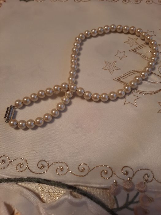 Colier magnetic nou medicinal