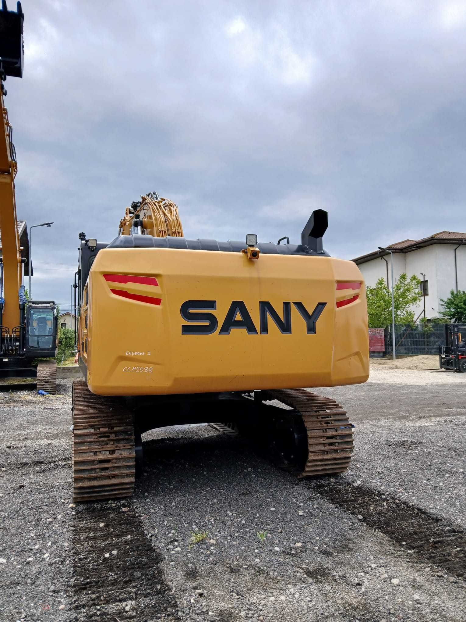 Excavator SY305C