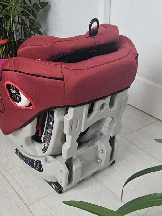 Scaun auto 360° culoare roșie