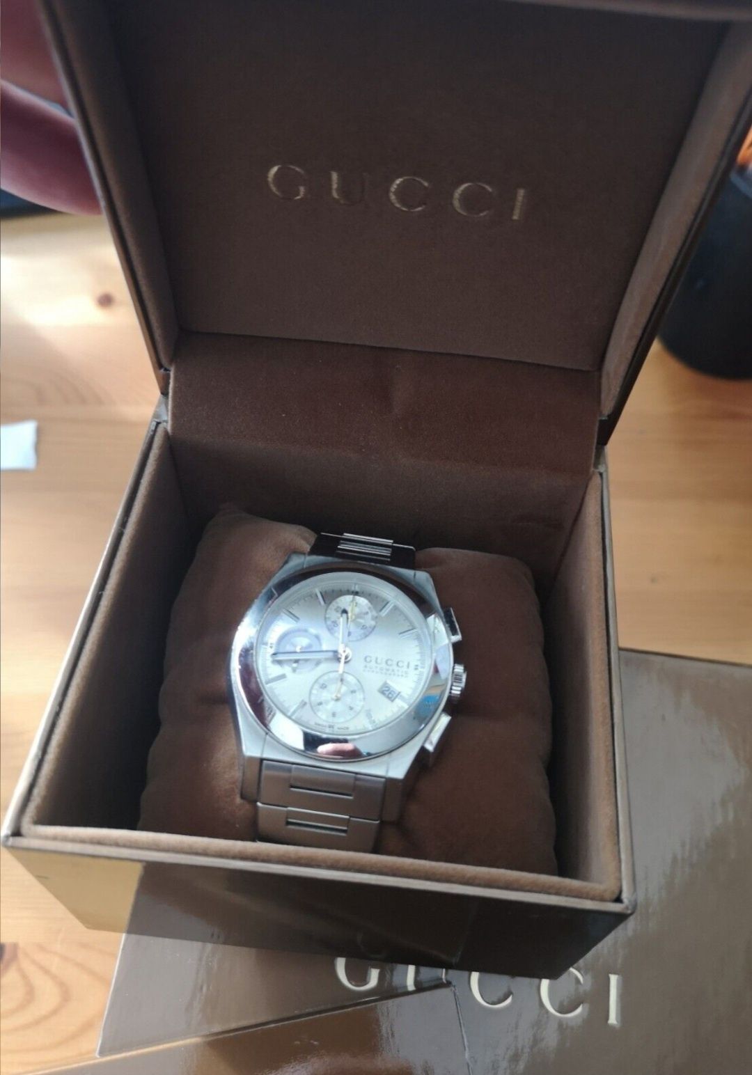 Gucci Pantheon Chronograph Automatic ETA Valjoux 7750