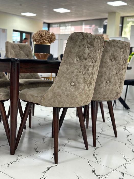 Стол и стулья на рассрочку