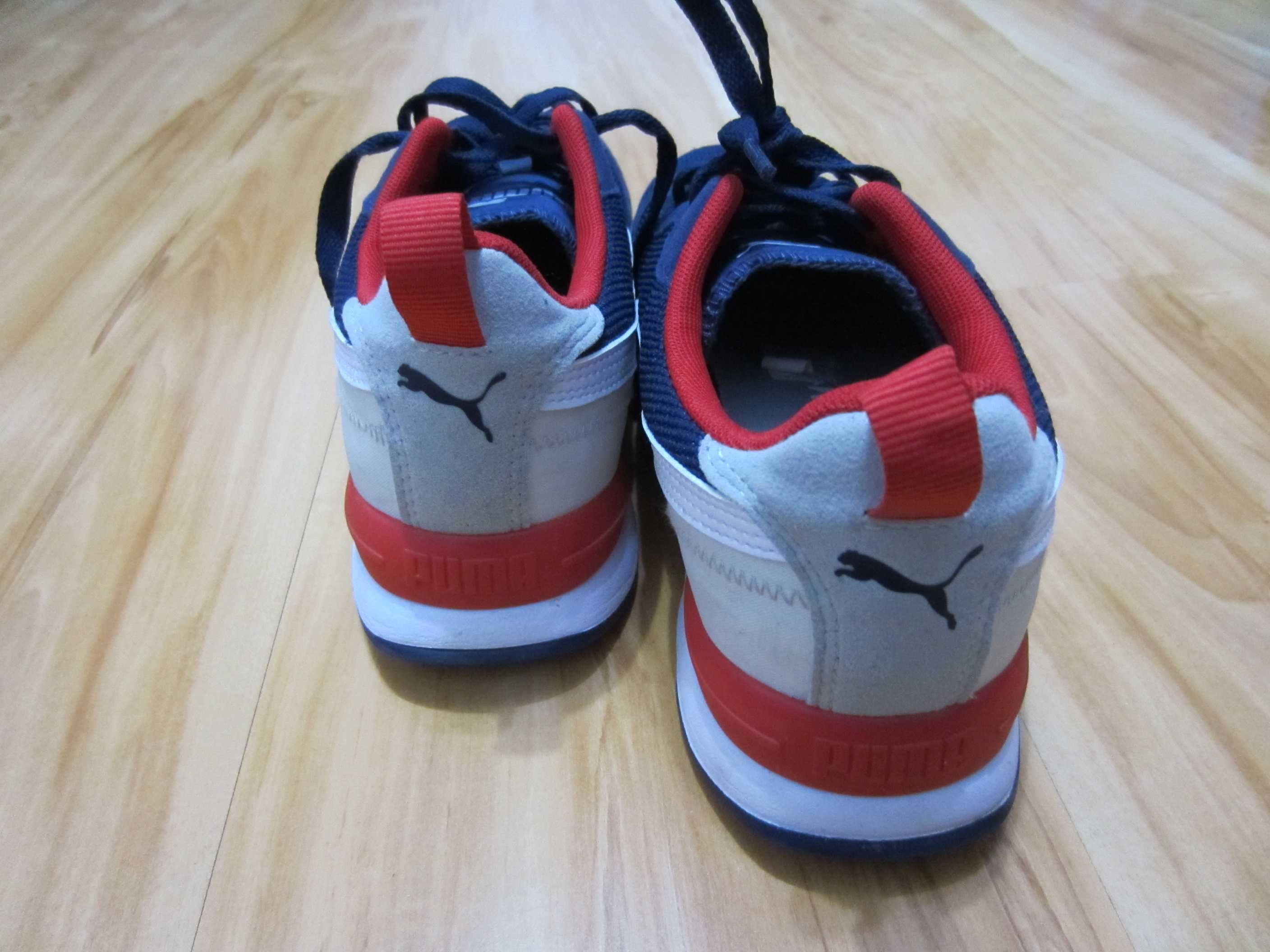 Pantofi sport unisex Puma, originali, made in Taiwan, mar.42,5-43