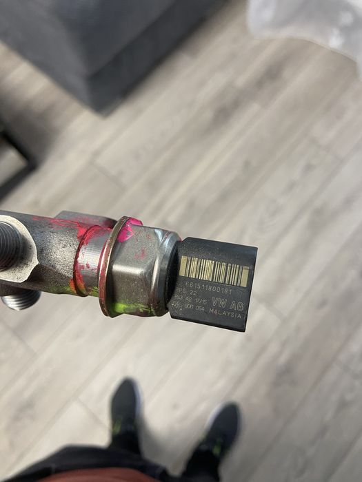 Vand Rampa injectoare pentru Skoda octavia , golf7 ,passat B8