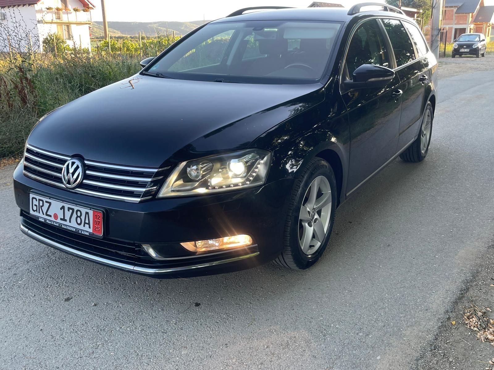 VW Passat /2 L 140 cp /Xenon /Alu/Clima /Dsg/Camera