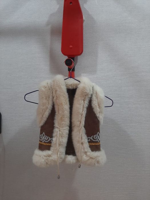 Продаётся детская национальная желетка