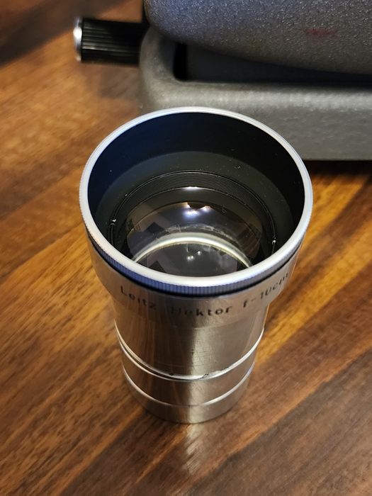 diaproiector Leitz Prado 250