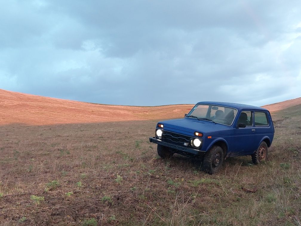 Lada niva 1.7 i 4x4