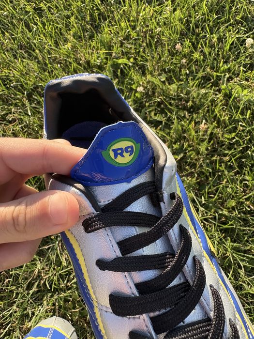 Ghete de fotbal retro