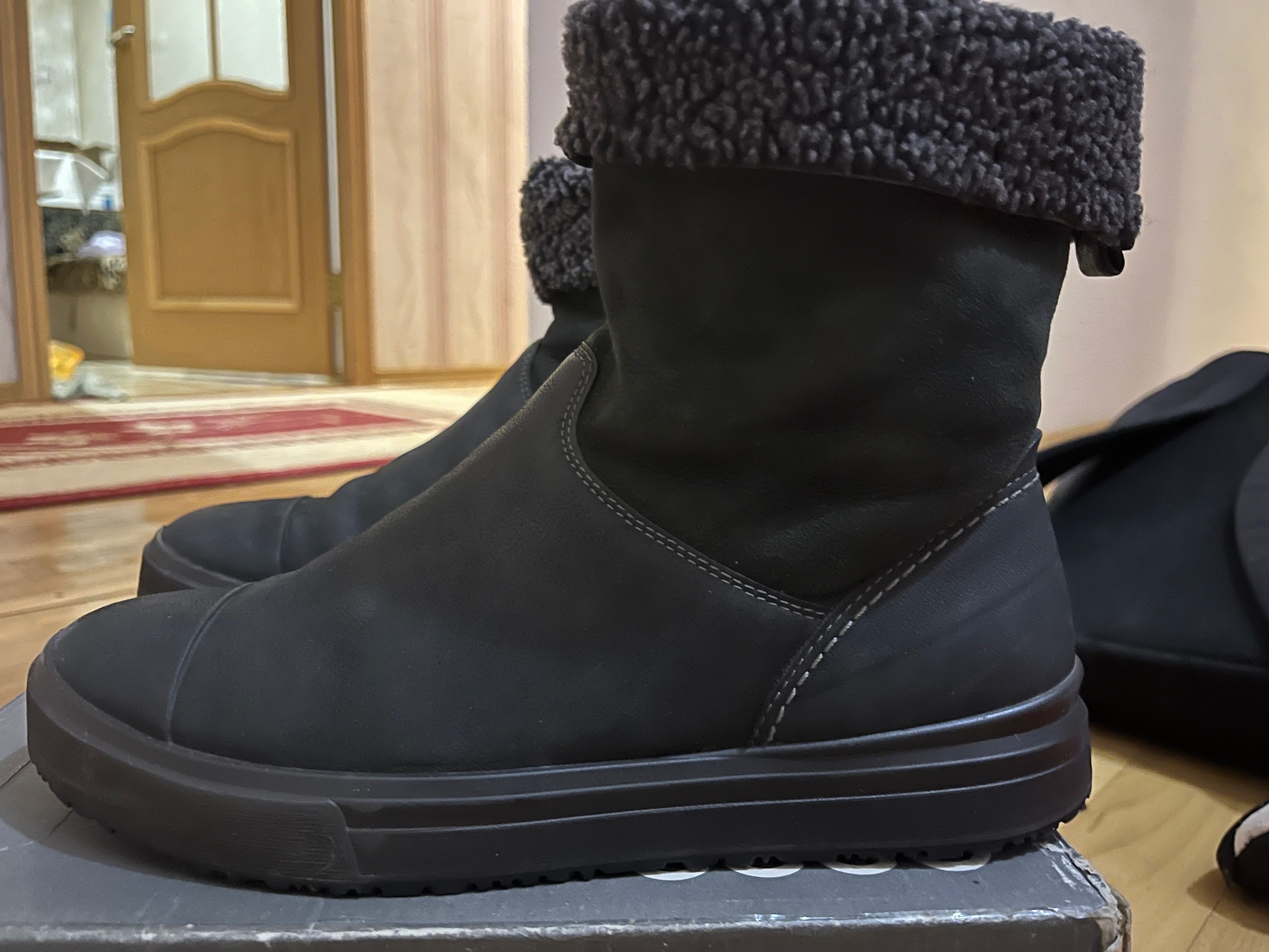 Продам сапоги зимние Ecco