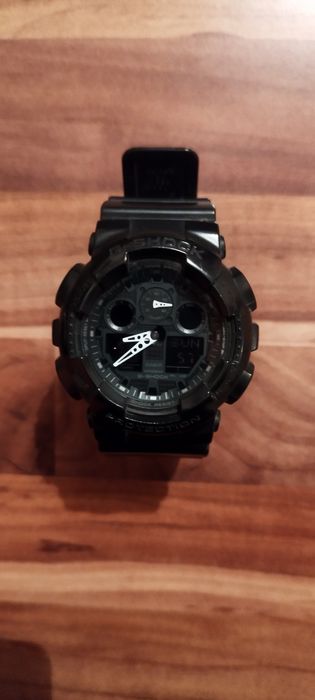 Casio g-shock ga-100