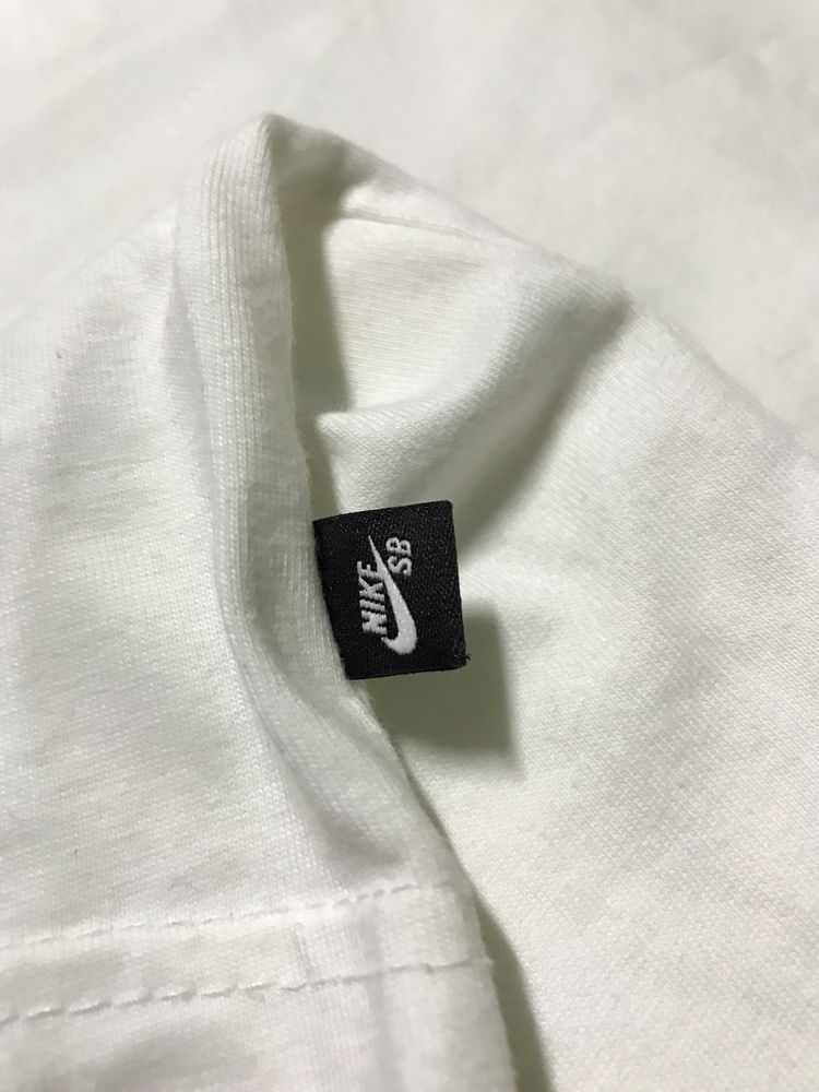 Tricou Nike SB, alb, marimea S